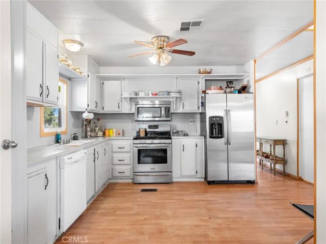 14000 El Evado 4, Victorville, CA 92392