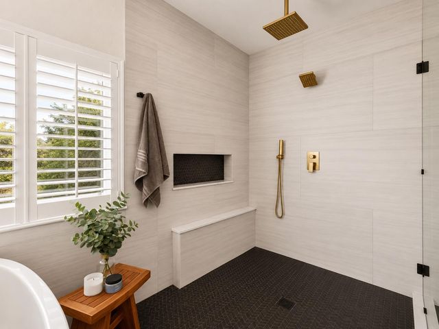 324 Gailes Ct, Roseville, CA 95747