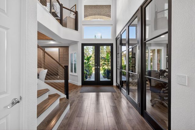 324 Gailes Ct, Roseville, CA 95747
