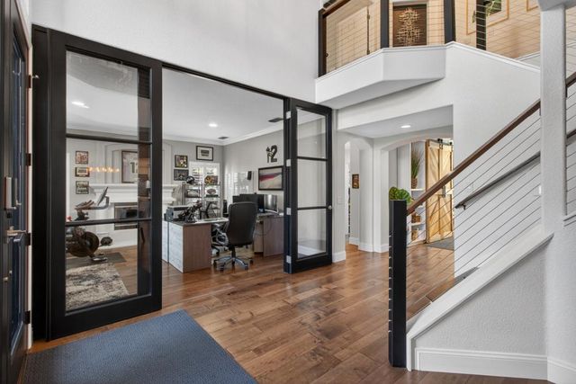 324 Gailes Ct, Roseville, CA 95747