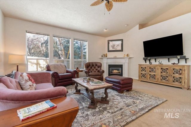 2495 E Ashbrook Ct, Eagle, ID 83616