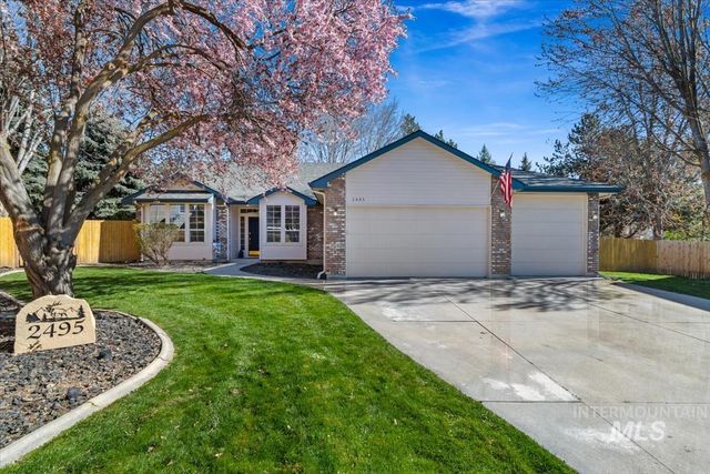2495 E Ashbrook Ct, Eagle, ID 83616