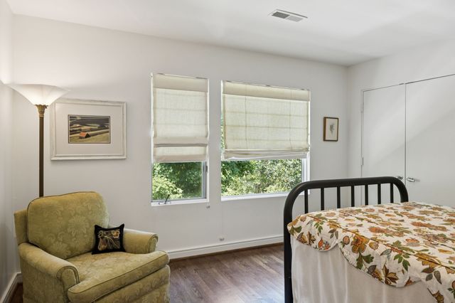 533 Harpeth Trace Dr, Nashville, TN 37221