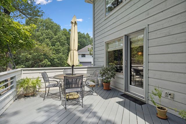 533 Harpeth Trace Dr, Nashville, TN 37221