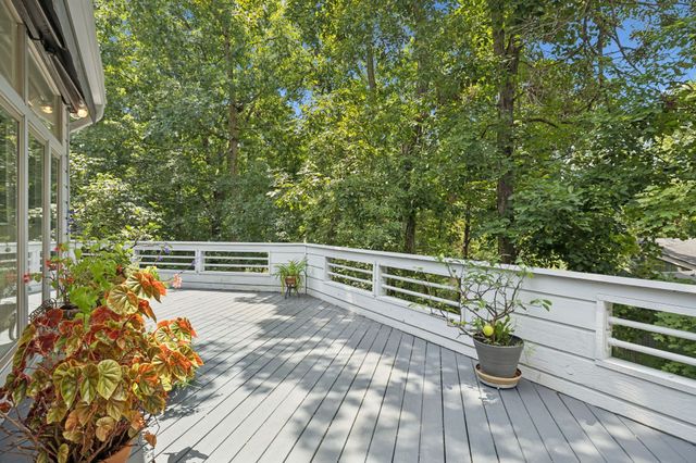 533 Harpeth Trace Dr, Nashville, TN 37221