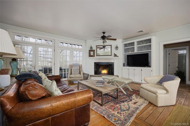 76 Clubhouse Road, Tuxedo Park, NY 10987