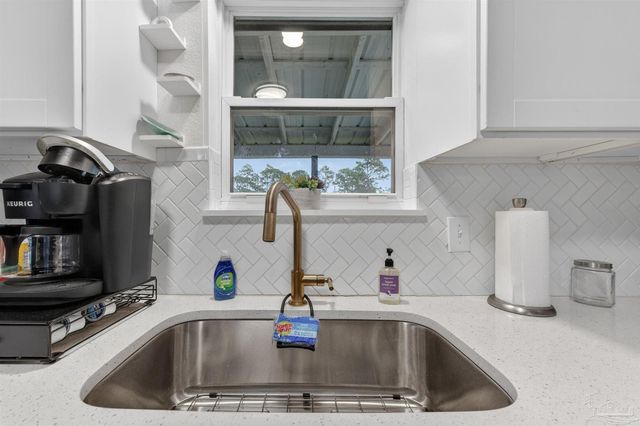 5630 Balderas Ave, Pensacola, FL 32507