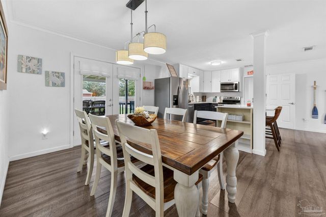 5630 Balderas Ave, Pensacola, FL 32507