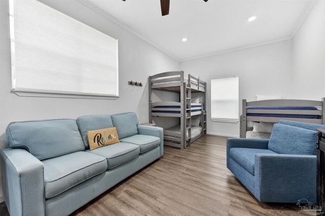 5630 Balderas Ave, Pensacola, FL 32507