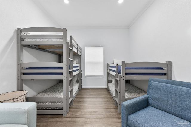 5630 Balderas Ave, Pensacola, FL 32507