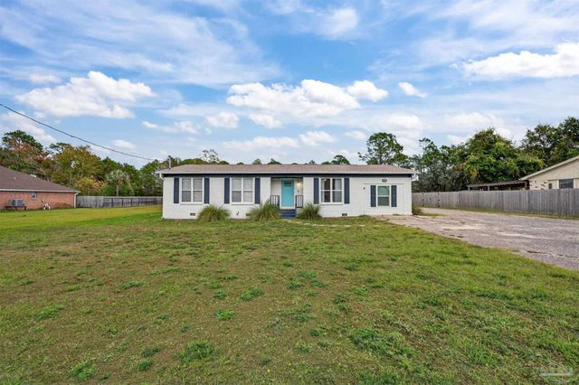 5630 Balderas Ave, Pensacola, FL 32507