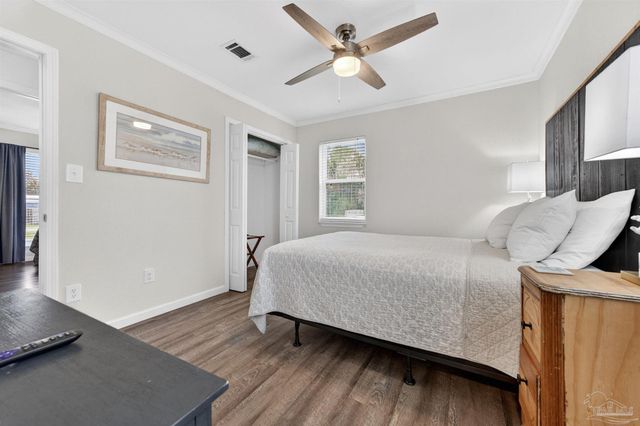 5630 Balderas Ave, Pensacola, FL 32507