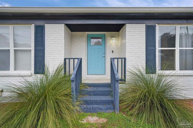 5630 Balderas Ave, Pensacola, FL 32507