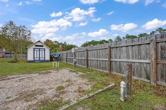 5630 Balderas Ave, Pensacola, FL 32507