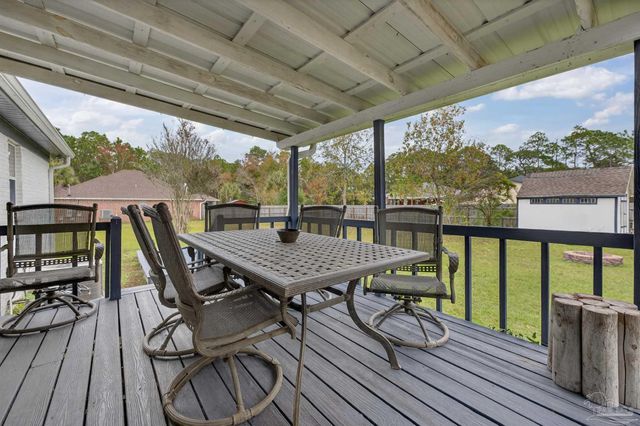 5630 Balderas Ave, Pensacola, FL 32507