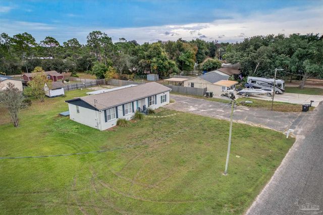 5630 Balderas Ave, Pensacola, FL 32507