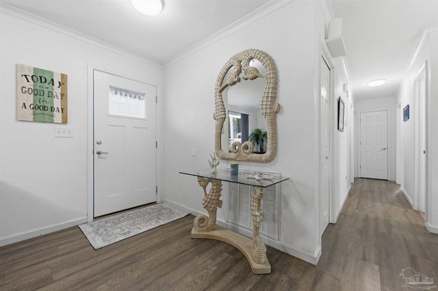 5630 Balderas Ave, Pensacola, FL 32507