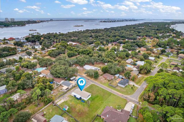 5630 Balderas Ave, Pensacola, FL 32507
