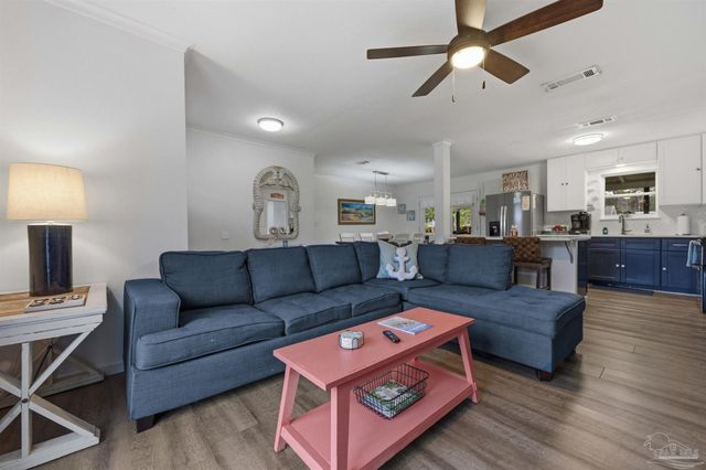 5630 Balderas Ave, Pensacola, FL 32507