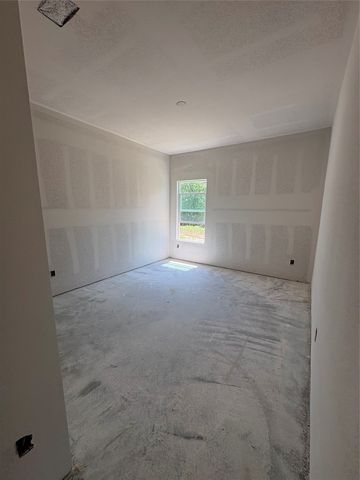 281 Zebrastone Way, Poolville, TX 76487