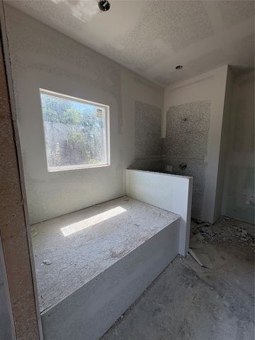 281 Zebrastone Way, Poolville, TX 76487