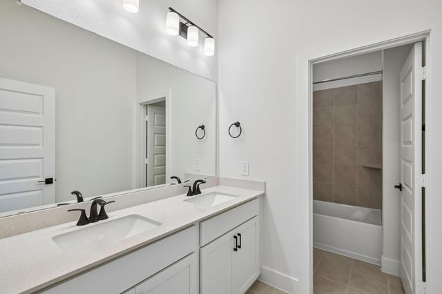 17767 Mill Manor Drive, Montgomery, TX 77316