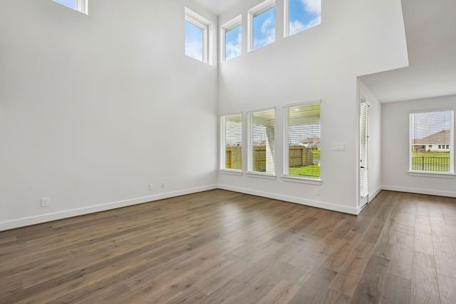 17767 Mill Manor Drive, Montgomery, TX 77316