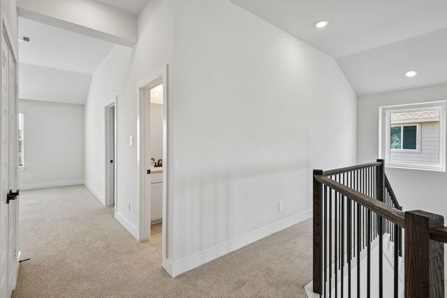 17767 Mill Manor Drive, Montgomery, TX 77316