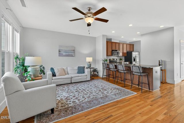 38 Owen Towne Road, Chapel Hill, NC 27516