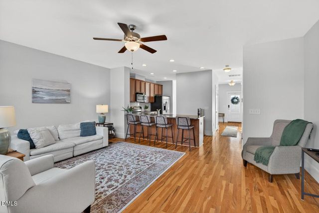 38 Owen Towne Road, Chapel Hill, NC 27516