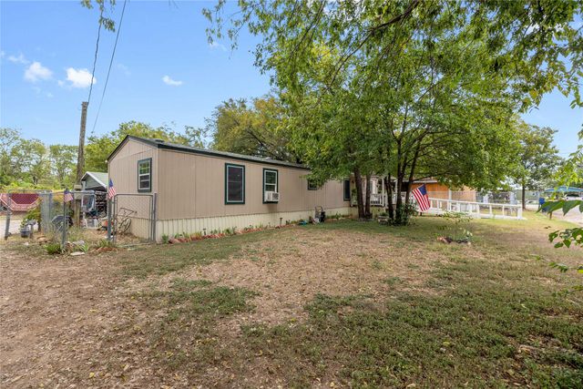 507 Hackberry Street, Brownwood, TX 76801
