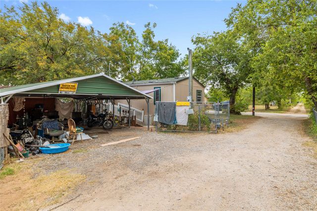 507 Hackberry Street, Brownwood, TX 76801