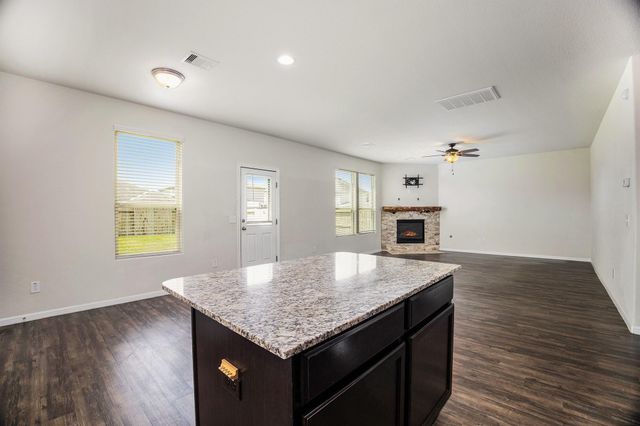 19607 Whitehaven Meadow Trail, Cypress, TX 77429