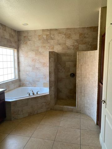10650 Keller Drive, California City, CA 93505