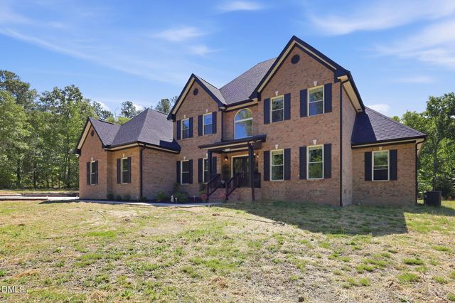 320 Willow Oak Court, Cameron, NC 28326