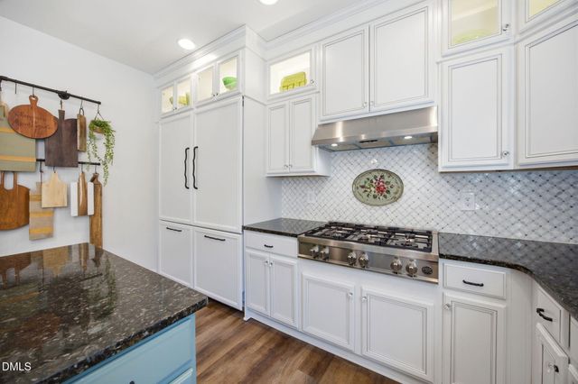 320 Willow Oak Court, Cameron, NC 28326