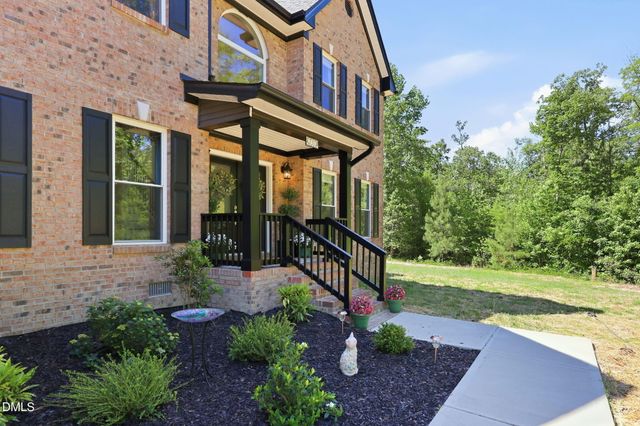 320 Willow Oak Court, Cameron, NC 28326