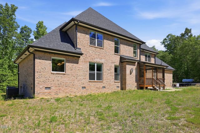 320 Willow Oak Court, Cameron, NC 28326