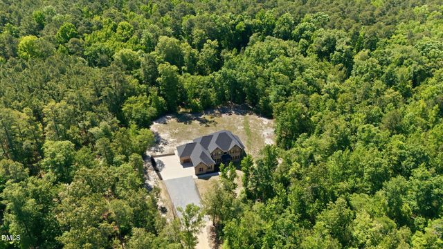 320 Willow Oak Court, Cameron, NC 28326