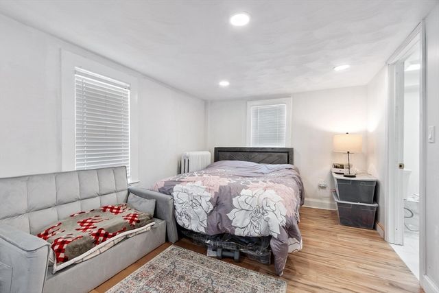 5 Oceanview St, Winthrop, MA 02152