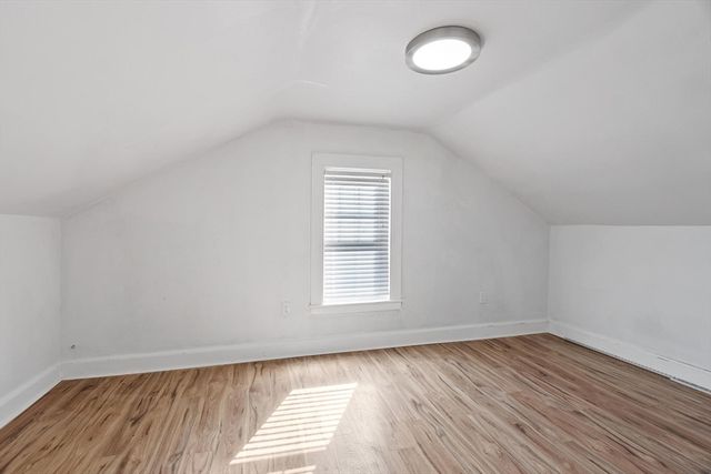 5 Oceanview St, Winthrop, MA 02152