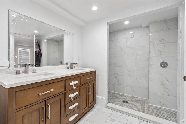 5 Oceanview St, Winthrop, MA 02152