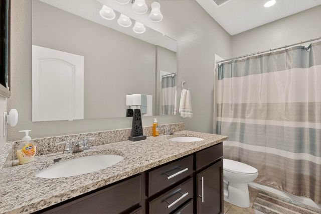 6815 Ojito Mesa Street NW, Albuquerque, NM 87120