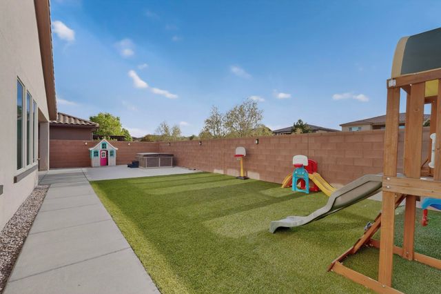 6815 Ojito Mesa Street NW, Albuquerque, NM 87120