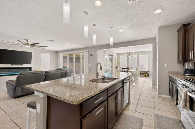 6815 Ojito Mesa Street NW, Albuquerque, NM 87120