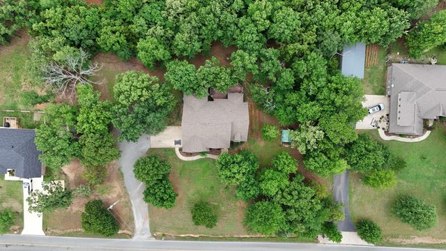 190 Blackjack Rd., Greenbrier, AR 72058