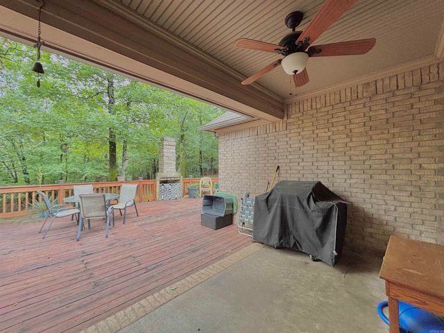 190 Blackjack Rd., Greenbrier, AR 72058