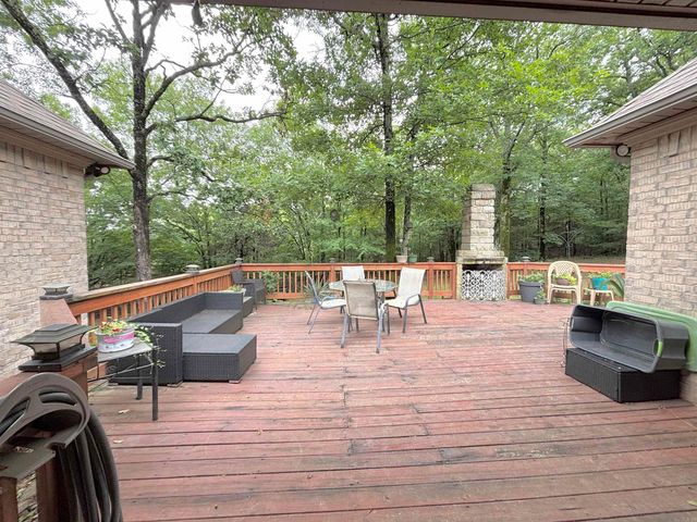 190 Blackjack Rd., Greenbrier, AR 72058