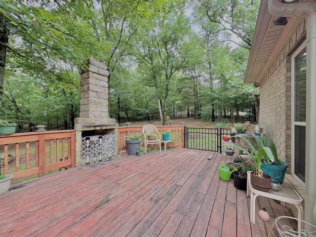 190 Blackjack Rd., Greenbrier, AR 72058