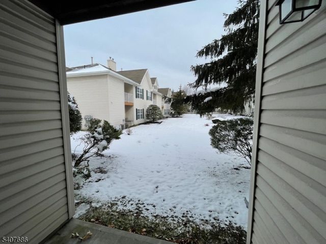 35 Chanda Ct, Clifton City, NJ 07012